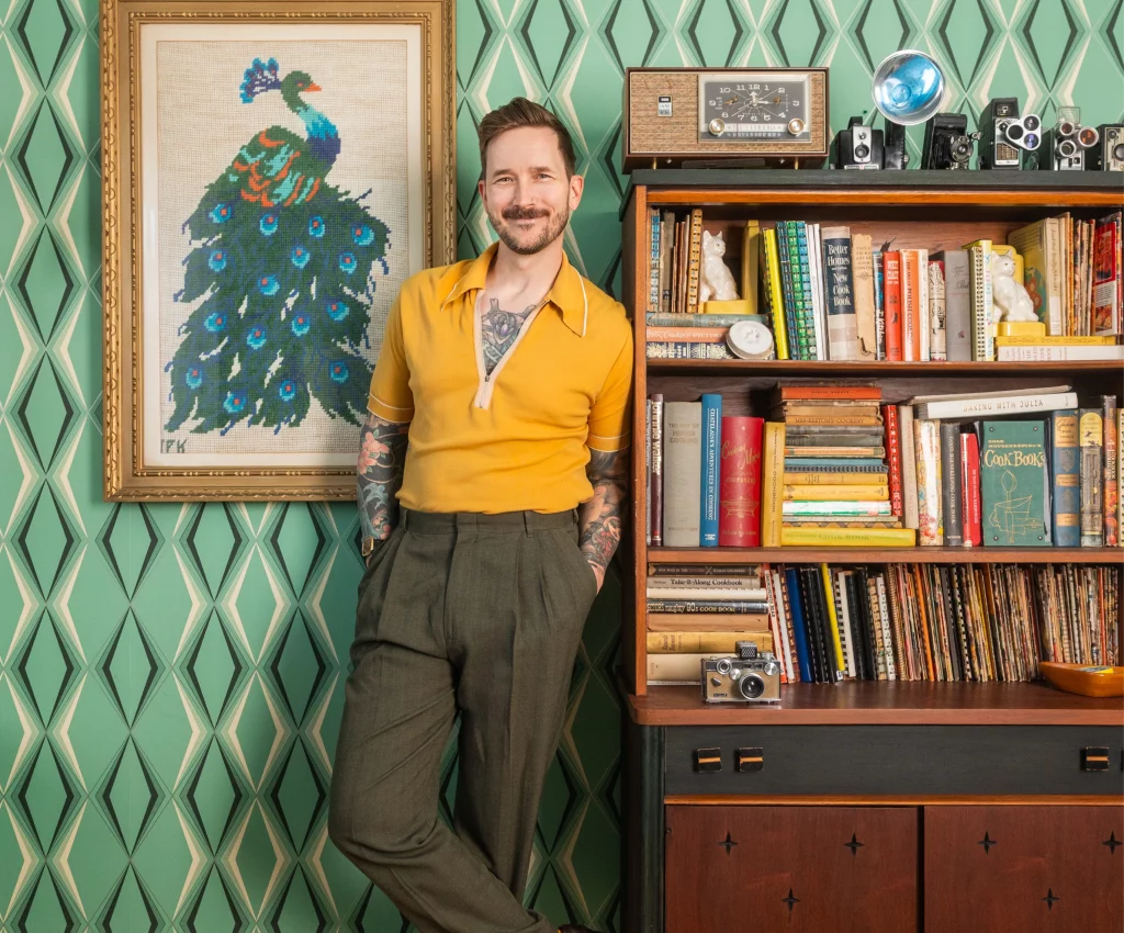 Gallery images of Bobby 6 Gallery images of Bobby